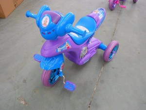 Triciclo de bebé
