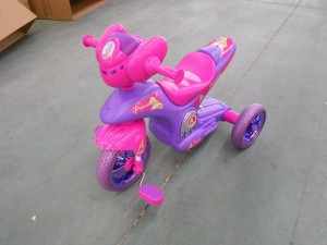 Triciclo rosado del bebé de la alta calidad / triciclo lindo de los niños con el juguete del triciclo de la música / del cabrito